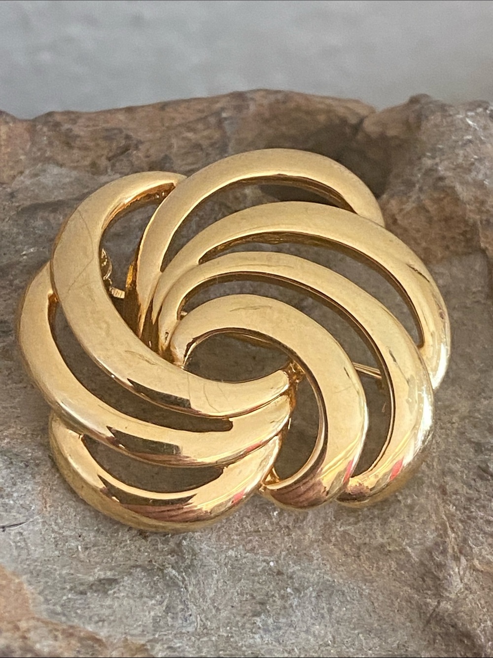 Vintage Napier Gold Tone Swirl Statement Broach